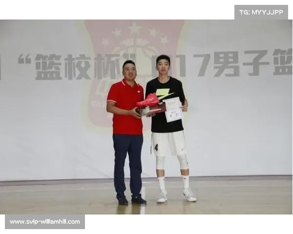 俄超迪纳摩莫斯科中场核心续约 拒绝英超豪门挖角保持稳定阵容 俄超迪纳摩莫斯科中场核心续约 拒绝英超豪门挖角保持稳定阵容